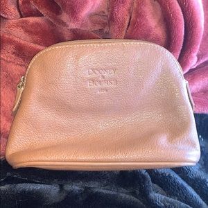💖DOONEY & BOURKE MAKEUP BAG💖